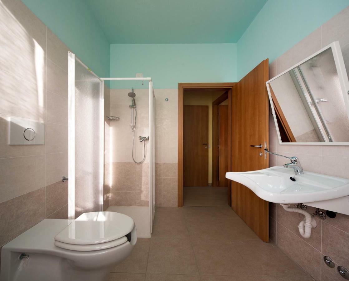 Rovere della Luna B&B Anna מראה חיצוני תמונה